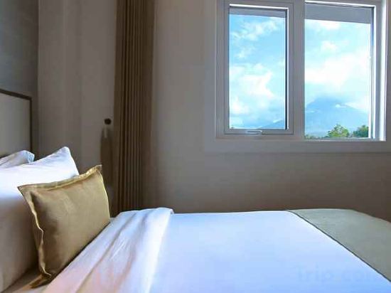 Фото The Marison Hotel
