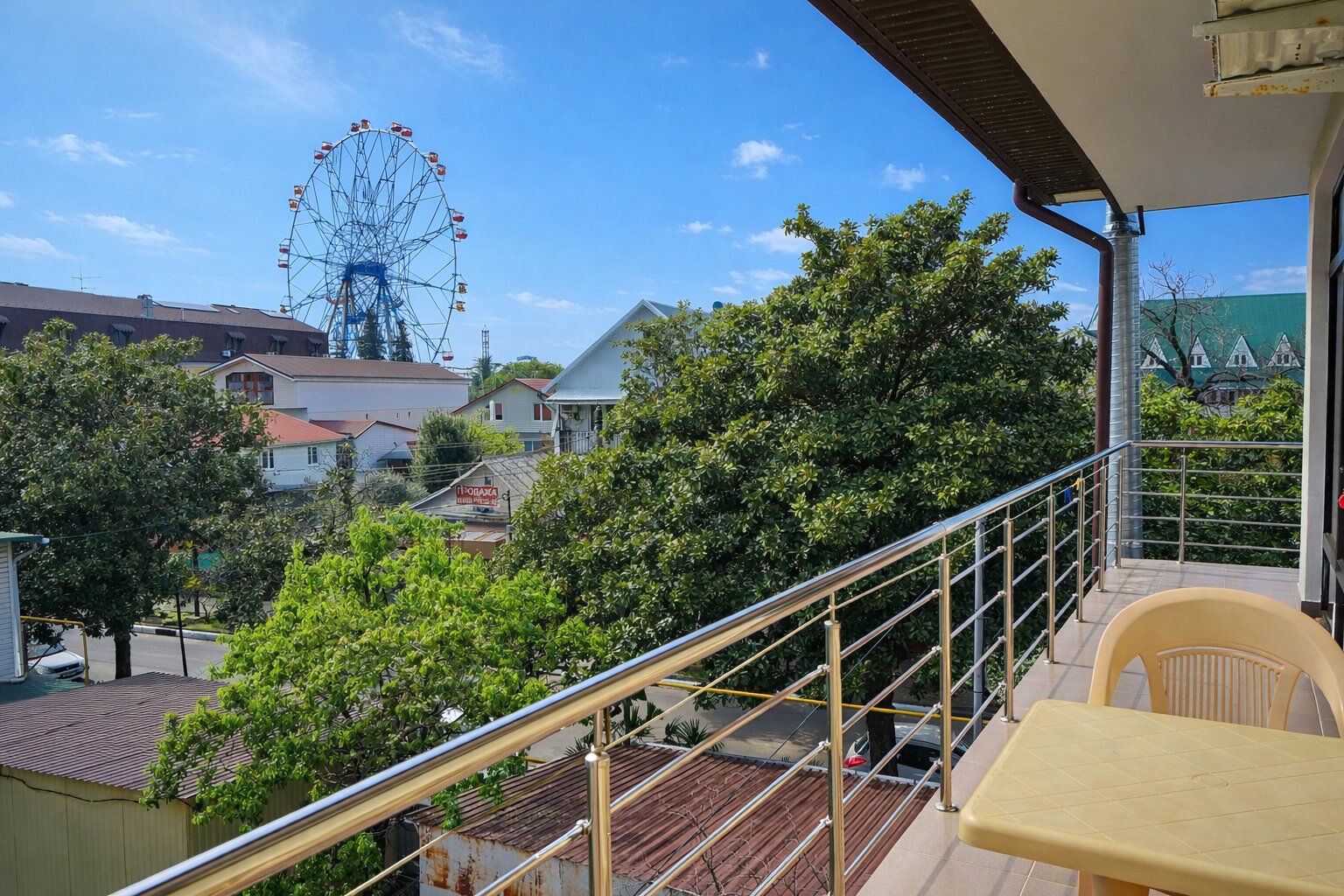 Фото отеля 2