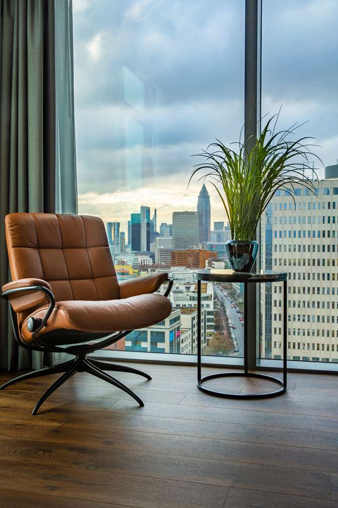 Фото Radisson Blu Hotel, Frankfurt