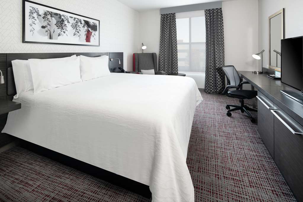 Фото Hilton Garden Inn Irvine Spectrum Lake Forest