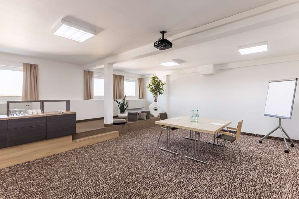 Фото Park Inn by Radisson Göttingen