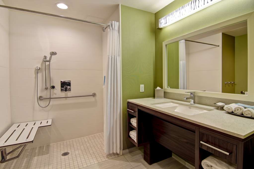 Фото Home2 Suites by Hilton West Edmonton, Alberta, Canada