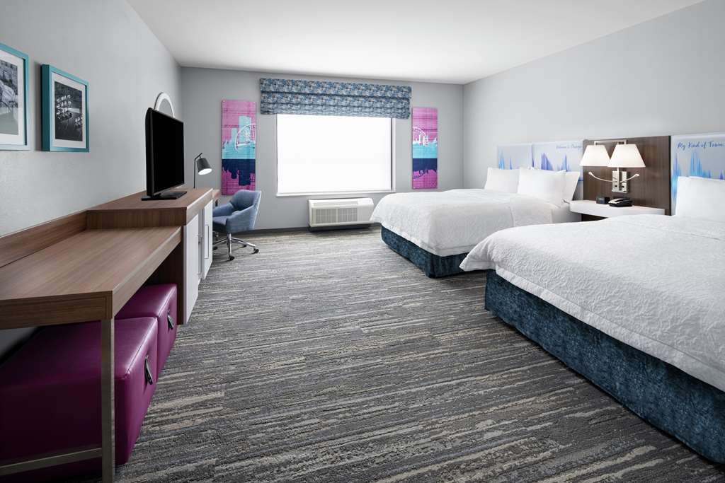 Фото Hampton Inn & Suites Bridgeview Chicago