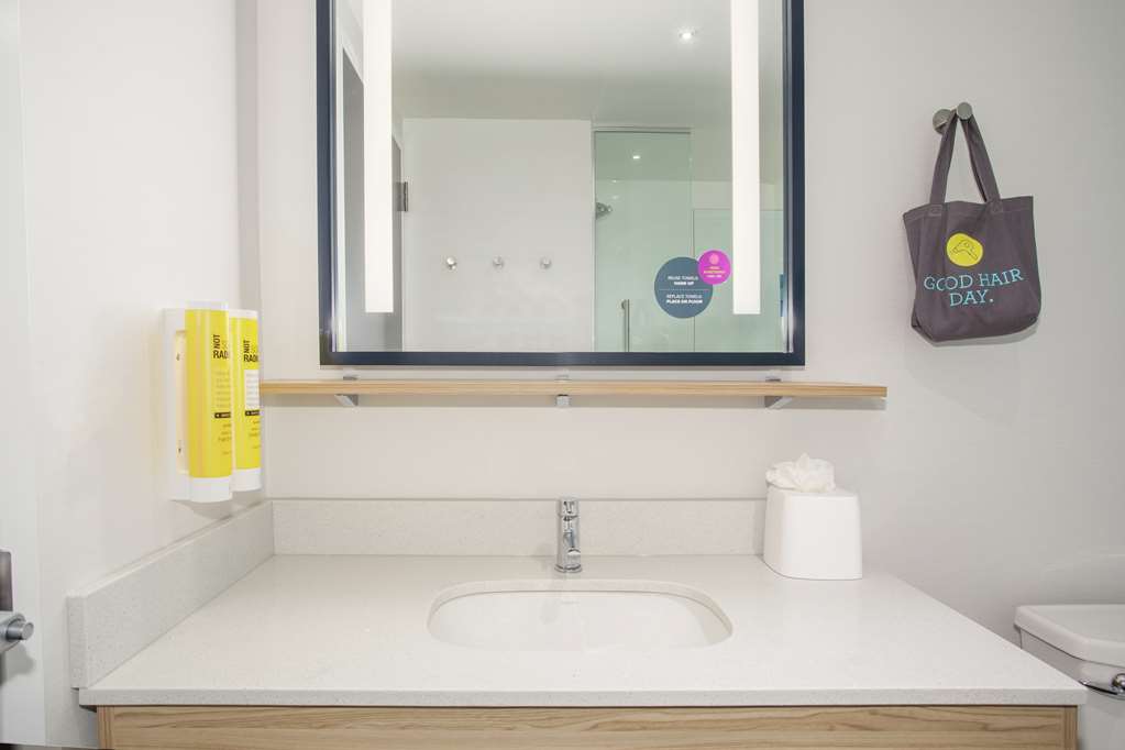 Фото Tru by Hilton Salt Lake City Midvale