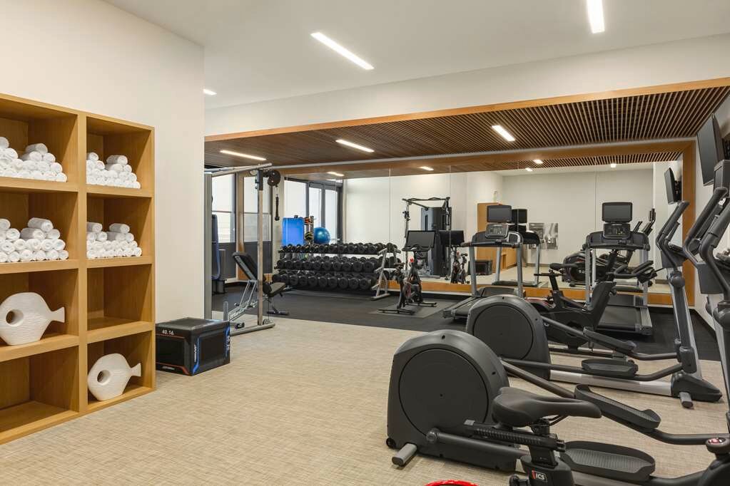 Фото Hampton Inn & Suites San Mateo-San Francisco Airport