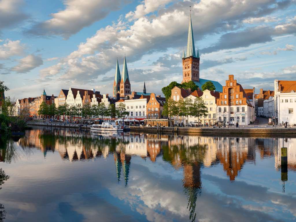 Фото Ibis Luebeck