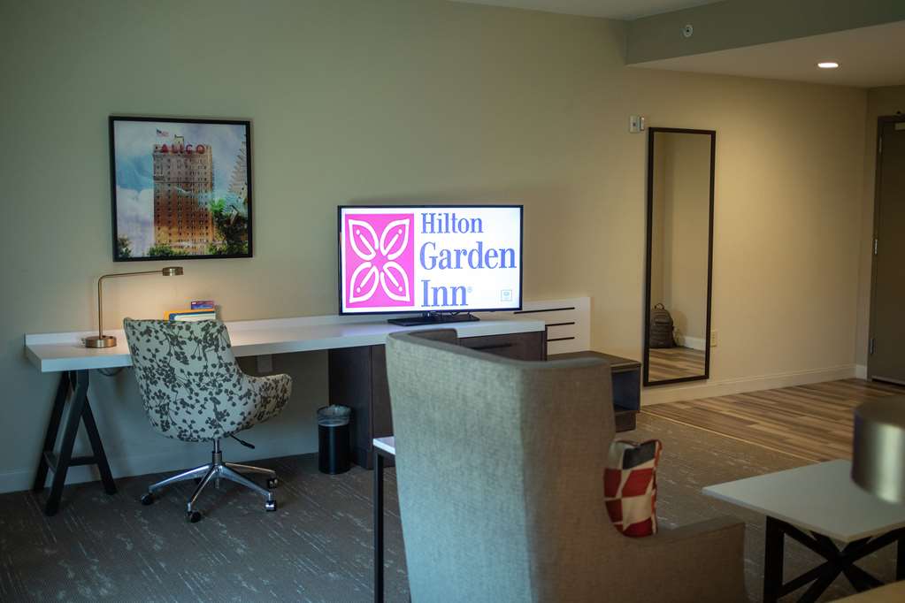 Фото Hilton Garden Inn Waco