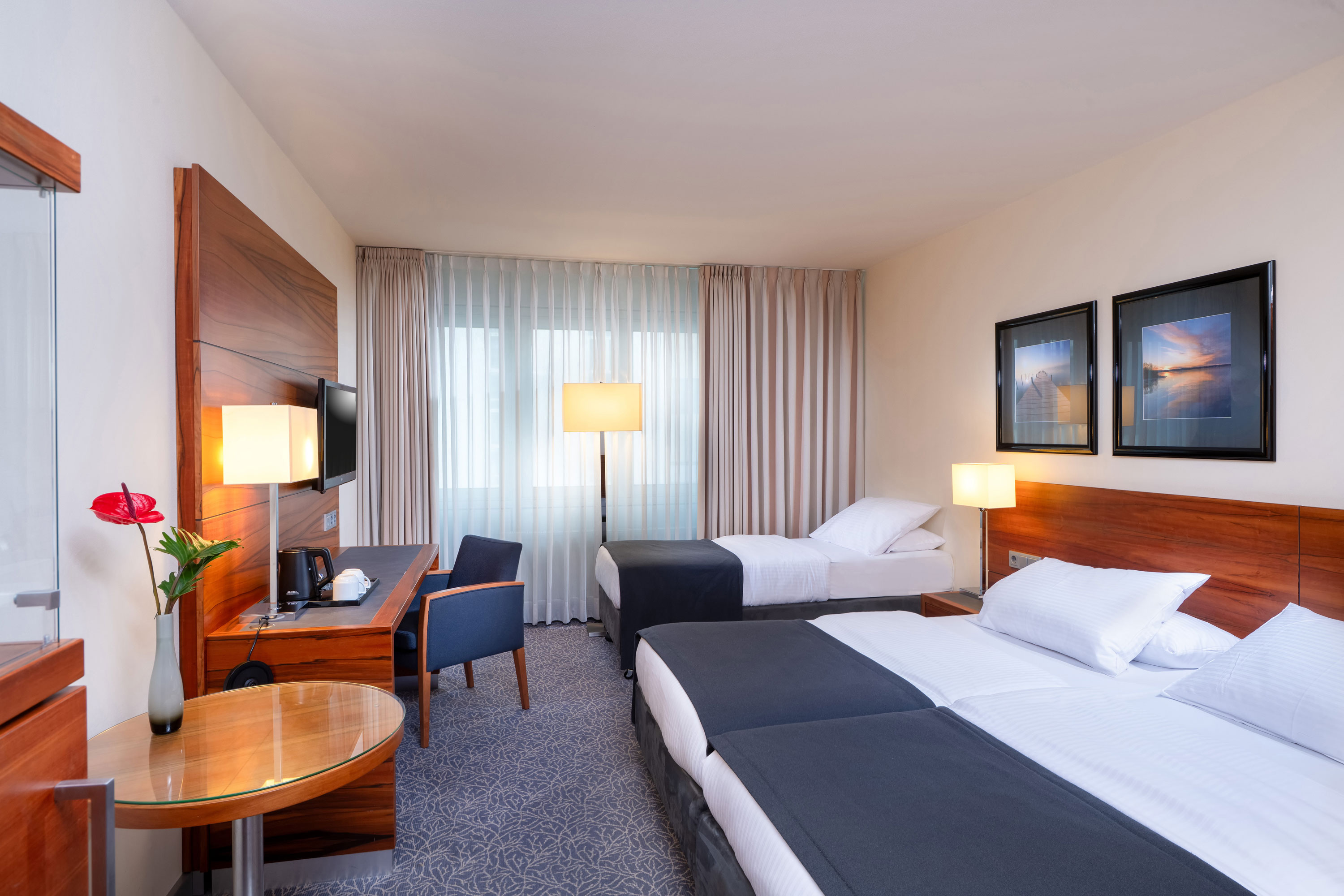 Фото Отель Maritim München