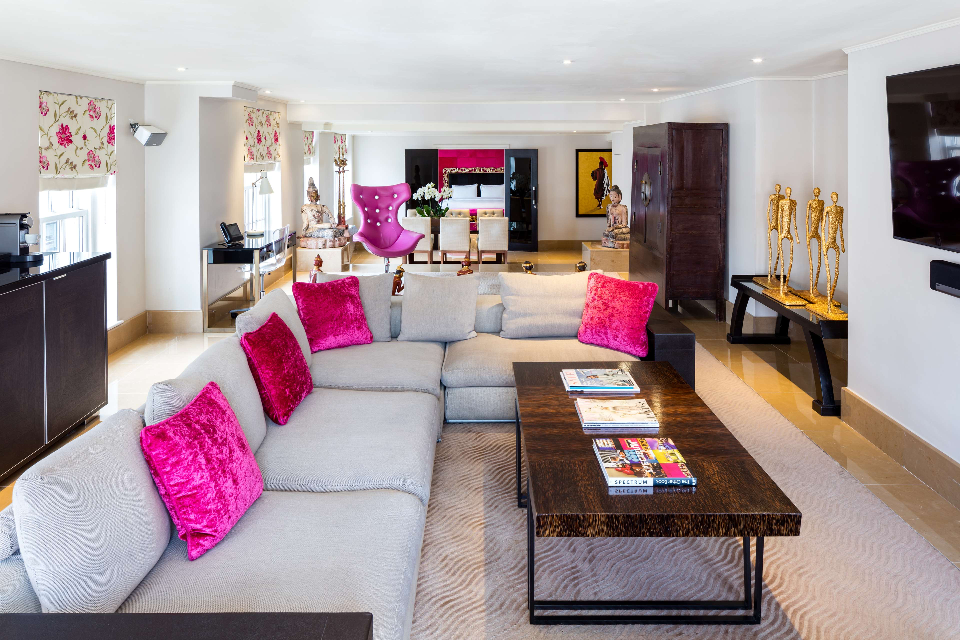 Фото The May Fair, A Radisson Collection Hotel, Mayfair London