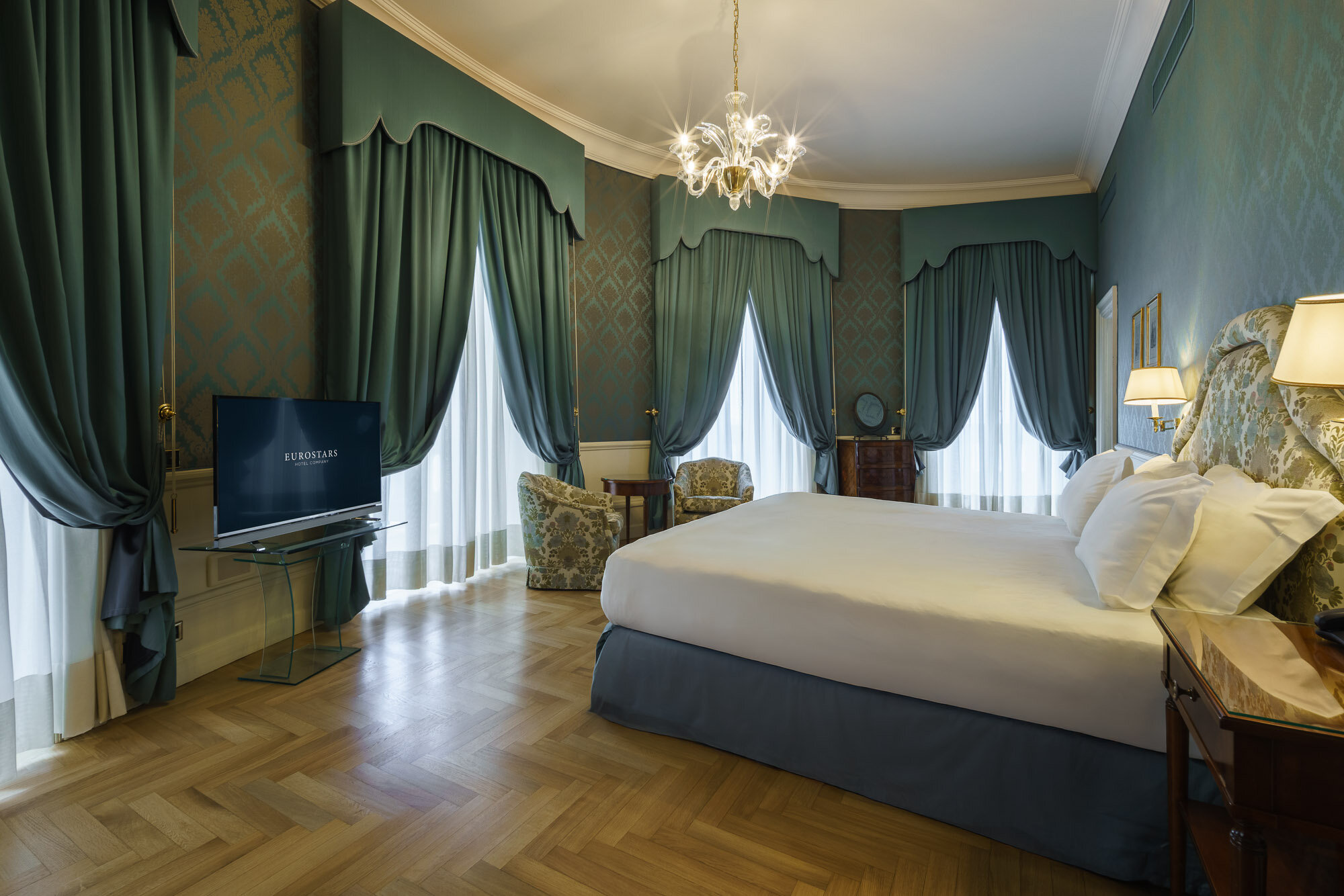 Фото Eurostars Hotel Excelsior