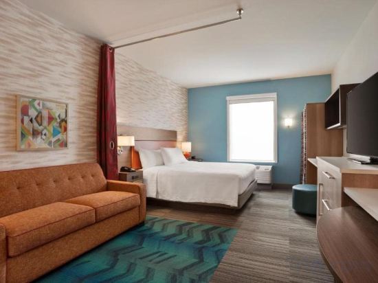 Фото Home2 Suites by Hilton Warminster Horsham