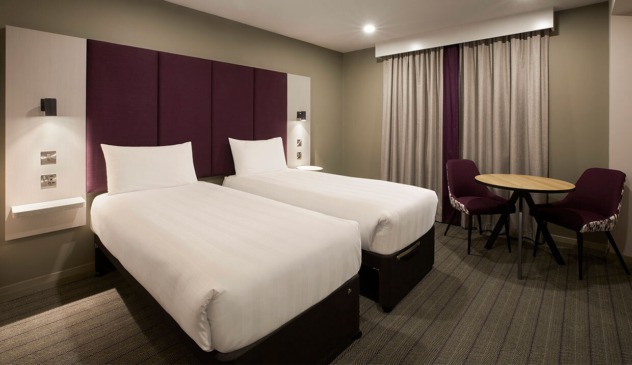 Фото Premier Inn London Hackney