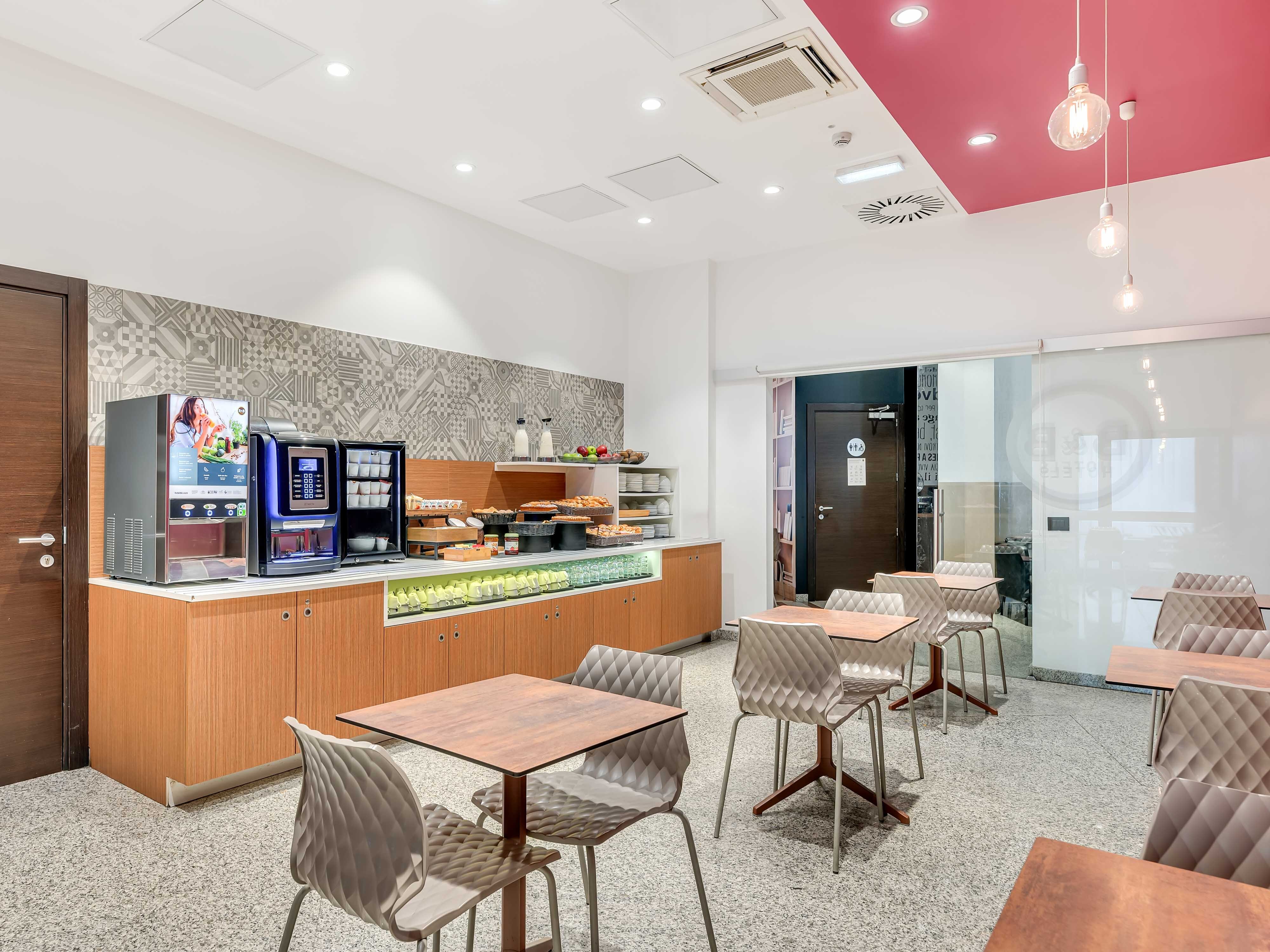 Фото B&b Hotel Milano San Siro
