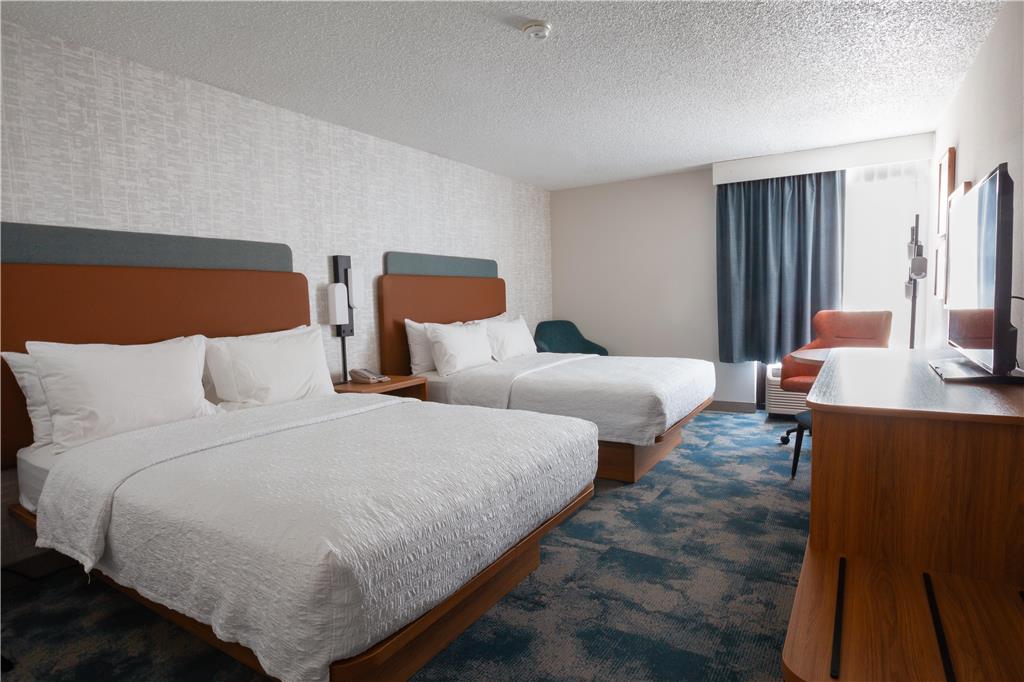 Фото Hampton Inn Salt Lake City-North
