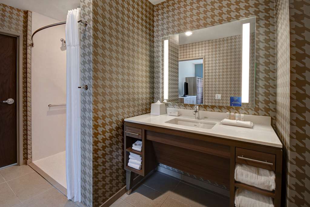 Фото Home2 Suites by Hilton Kalamazoo Downtown