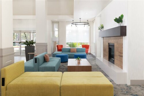 Гостиница Hilton Garden Inn Ontario/Rancho Cucamonga в Онтарио