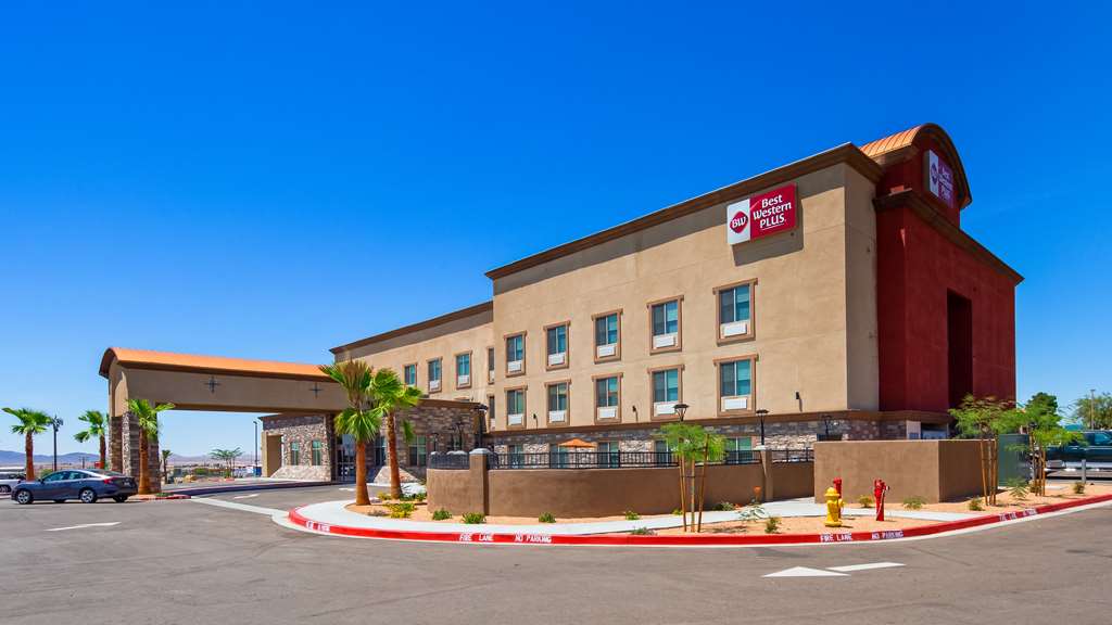 Фото Best Western Plus New Barstow Inn & Suites