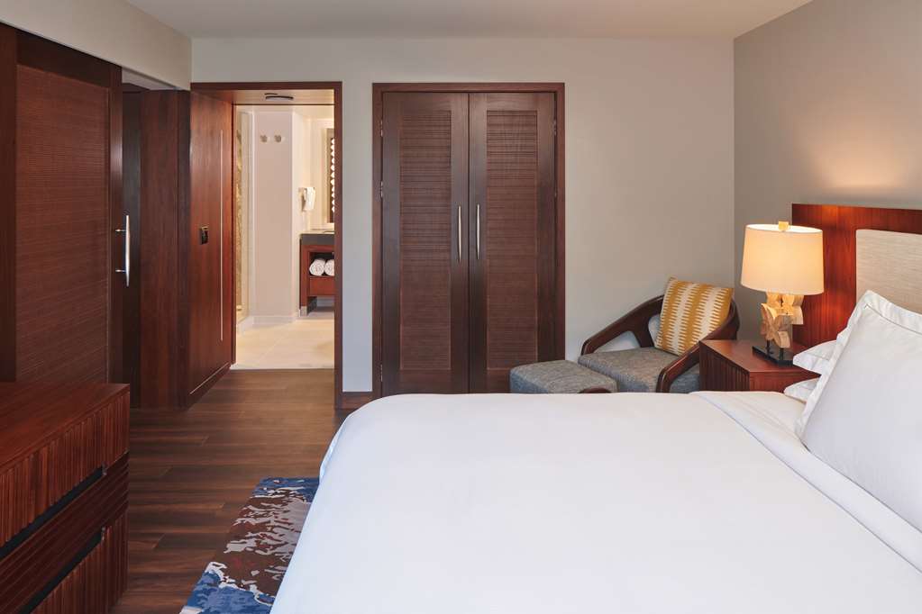 Фото Hilton Grand Vacations Club Hokulani Waikiki Honolulu