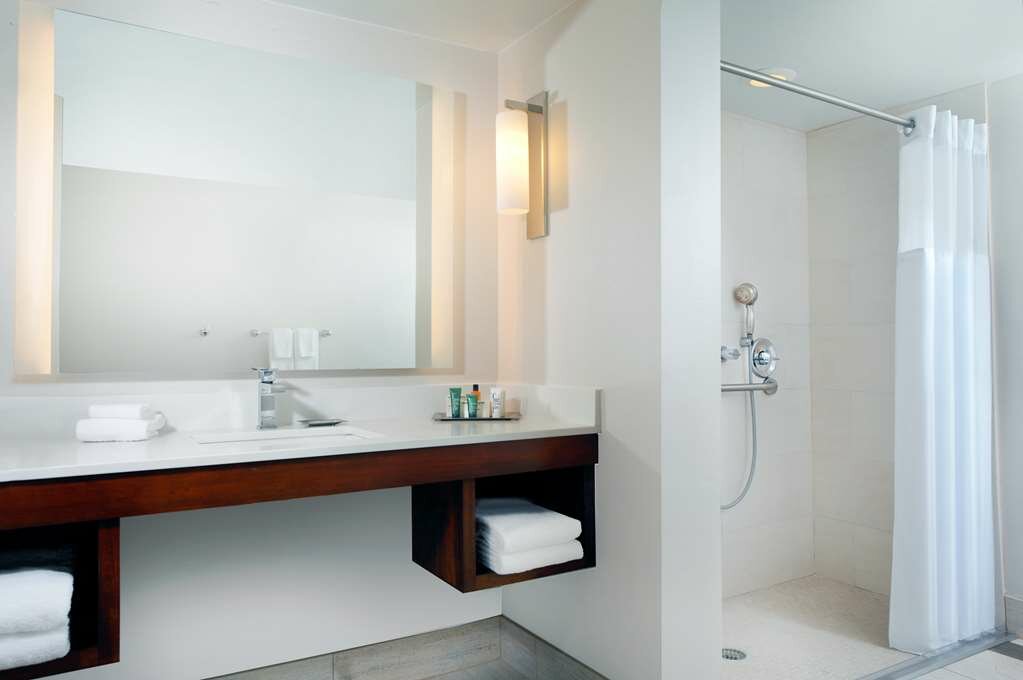 Фото Hilton Naples