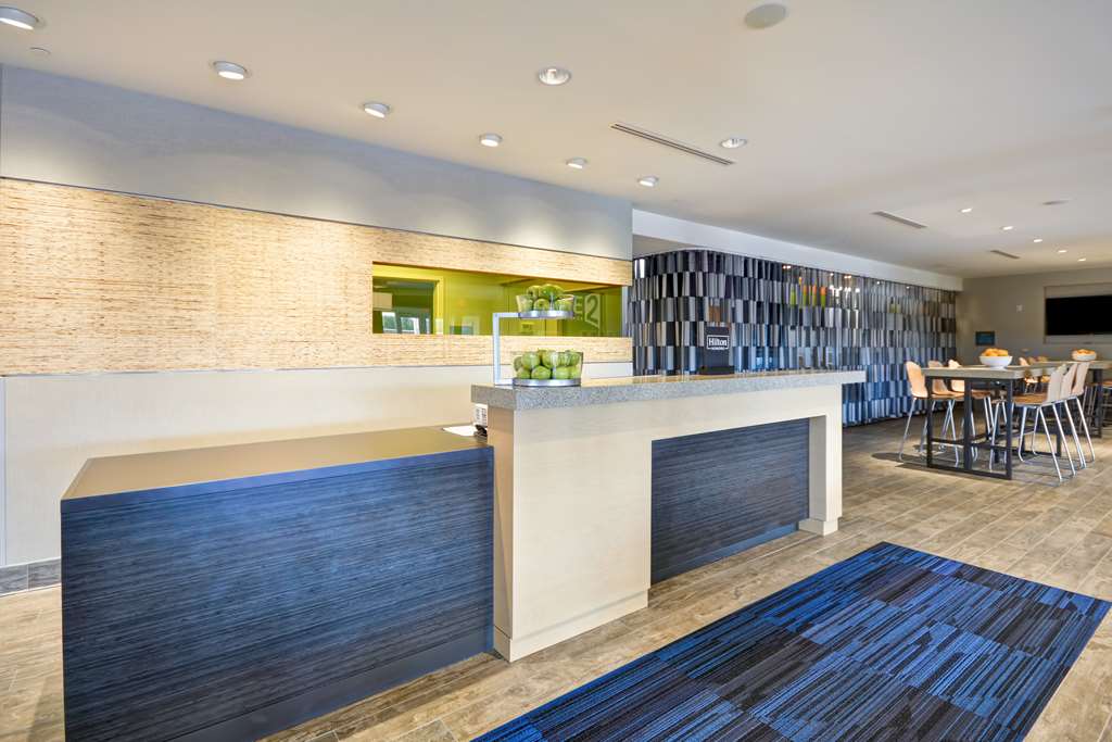 Фото Home2 Suites by Hilton Charles Town