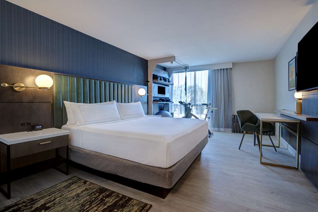 Фото DoubleTree by Hilton Palmdale, Ca