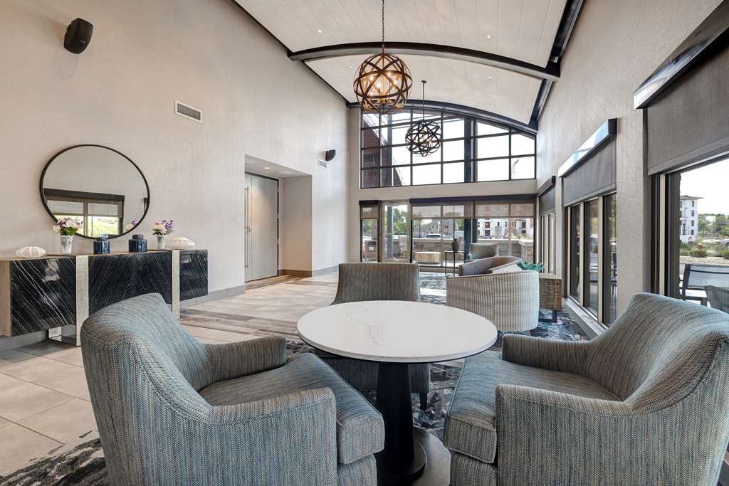 Фото Homewood Suites by Hilton Oak Creek Milwaukee