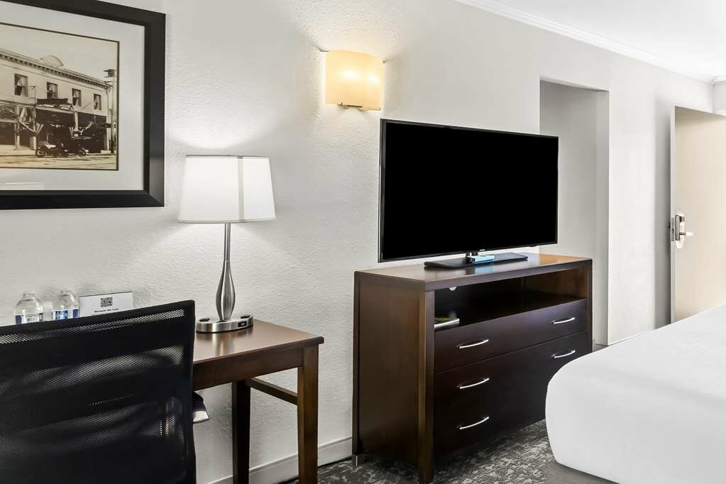 Фото Best Western Garden Inn