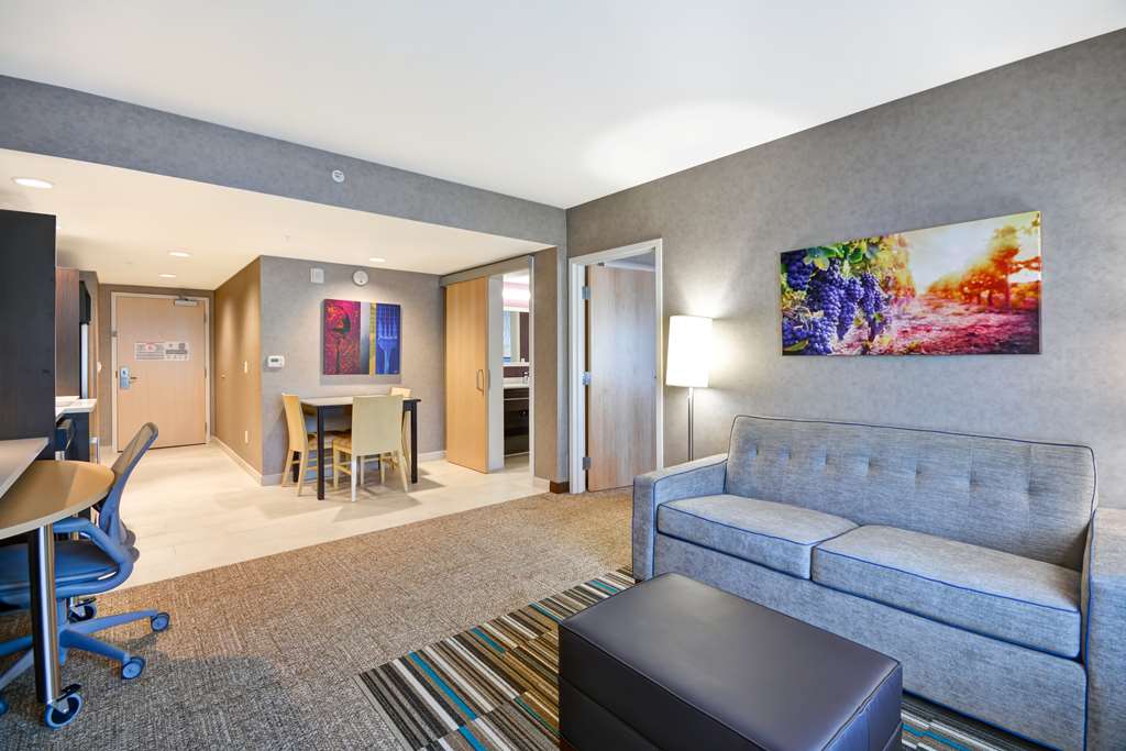 Фото Home2 Suites by Hilton Livermore