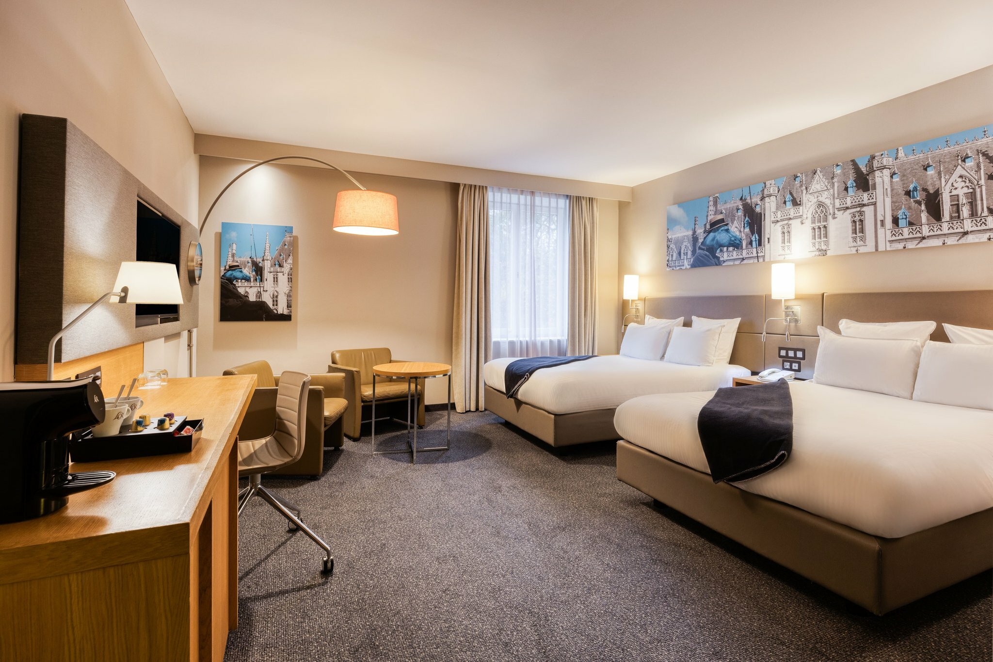 Фото Crowne Plaza Bruges