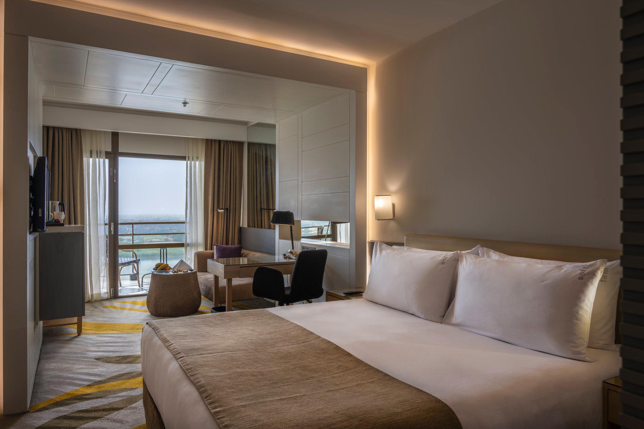 Фото Holiday Inn Cairo Maadi