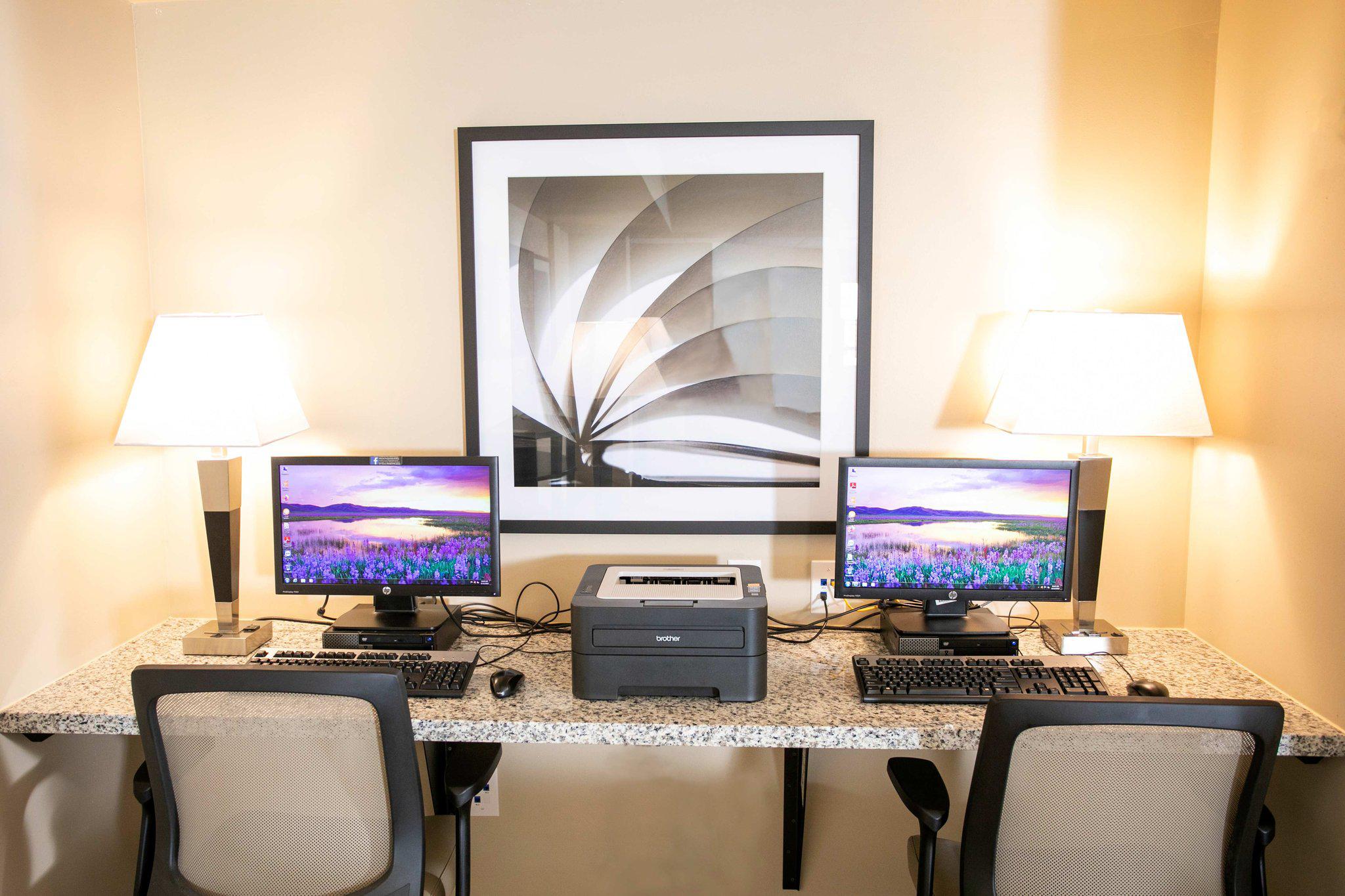 Фото Candlewood Suites Jacksonville - Mayport, an Ihg Hotel