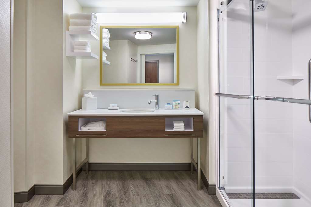 Фото Hampton Inn & Suites Atlanta-Midtown, Ga