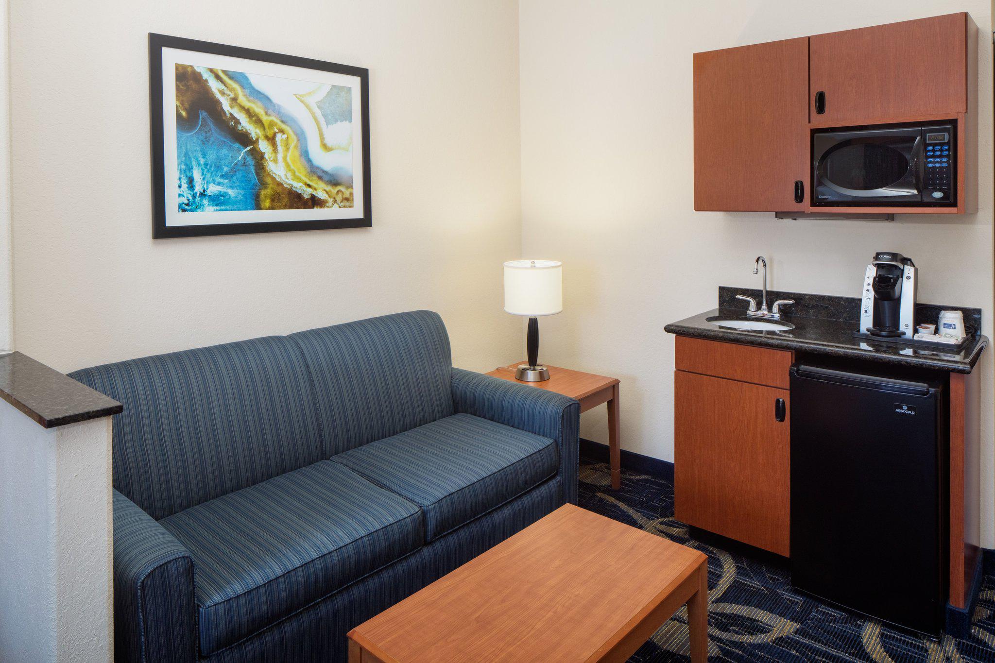 Фото Holiday Inn Express & Suites Midland Loop 250, an Ihg Hotel