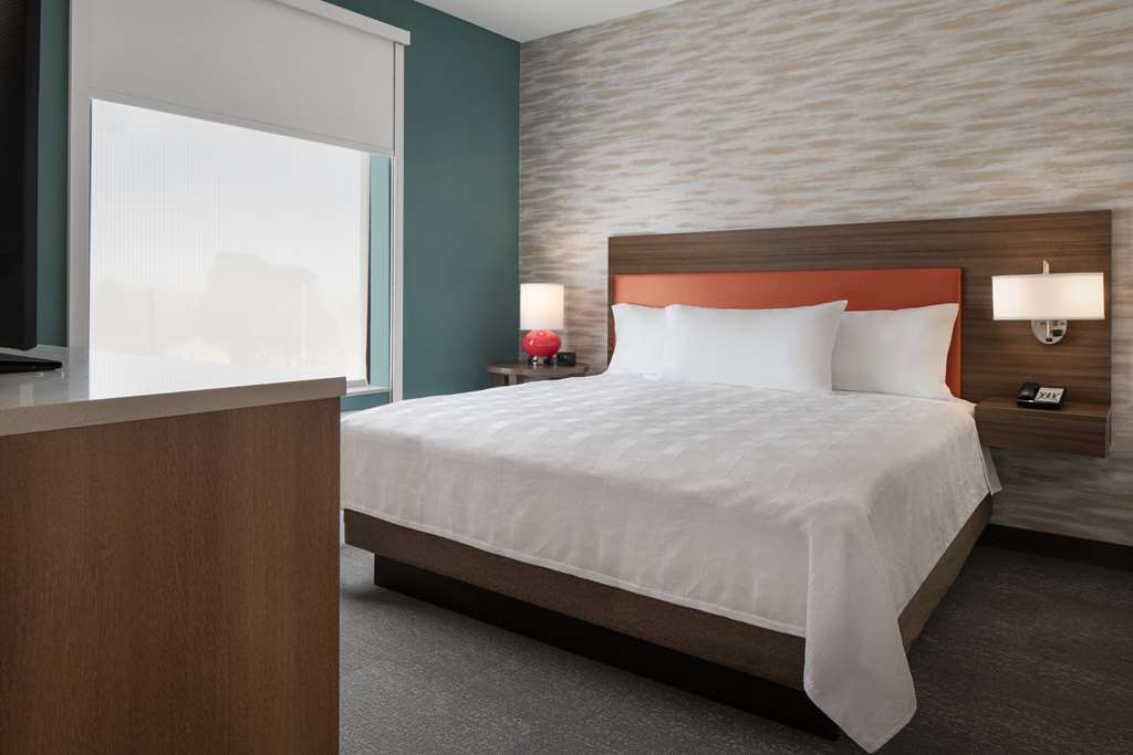 Фото Home2 suites by Hilton Carlsbad