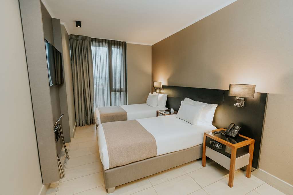 Фото Best Western Ferrat