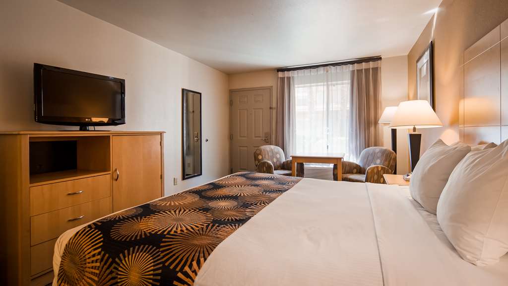 Фото Best Western Palm Court Inn