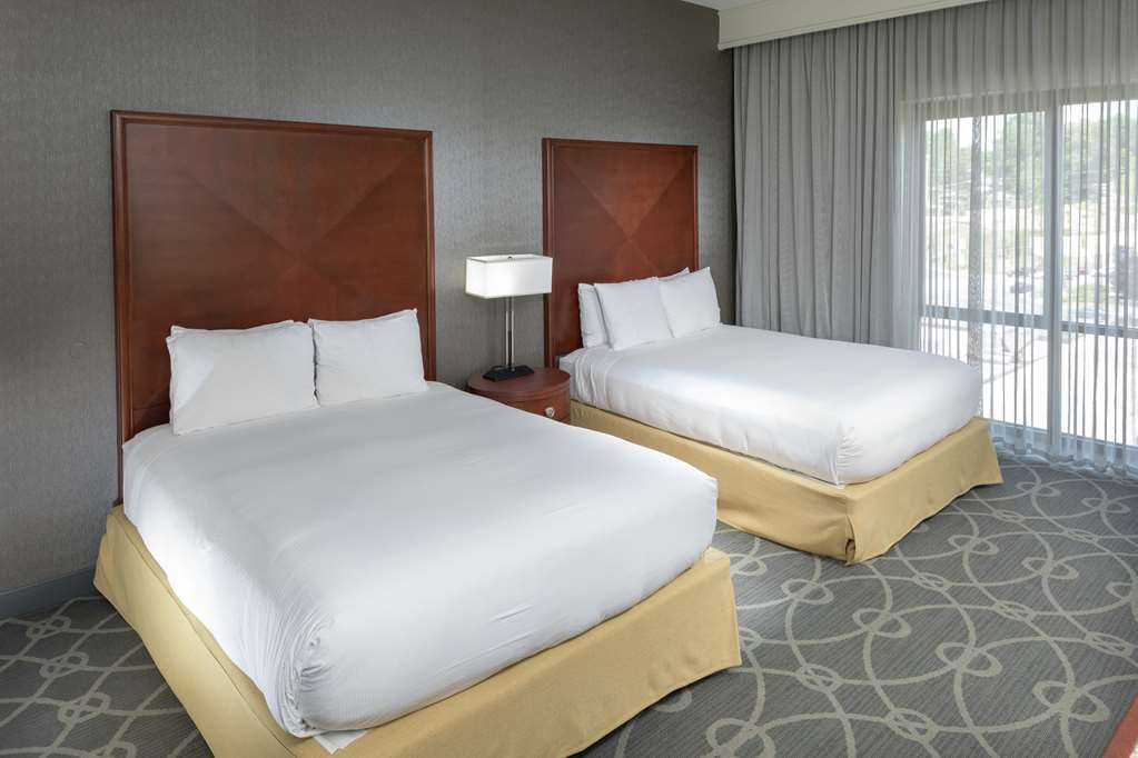 Фото DoubleTree by Hilton Asheville Biltmore