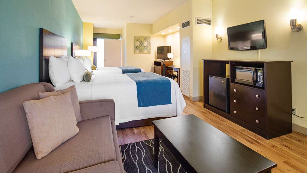 Фото Best Western Plus Deerfield Beach Hotel & Suites
