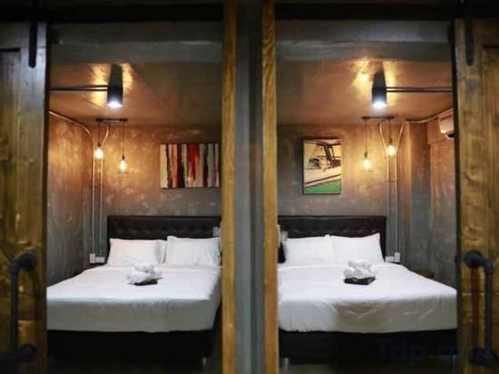 Фото Adagio Bangkok