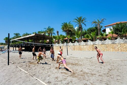 Гостиница Fun & Sun Smart Akman Beach Hotel в Чамьюва