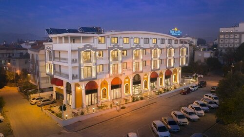 The Sansa Hotel
