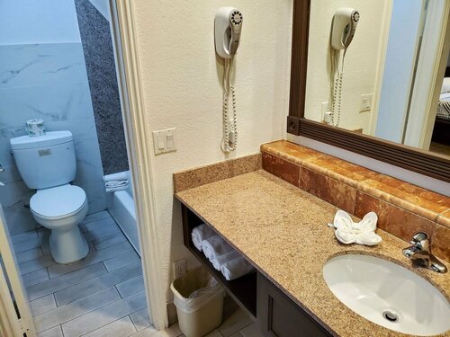 Гостиница Cassia Hotels San Diego Naval Base в Чула-Виста