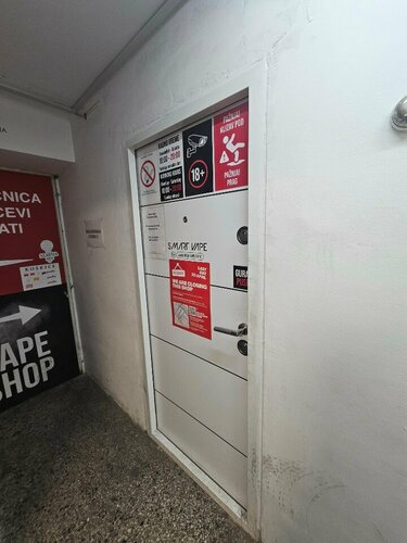Smart Vape Shop Slavija, vape shop, Belgrade, Nemanjina Street, 34 — Yandex  Maps