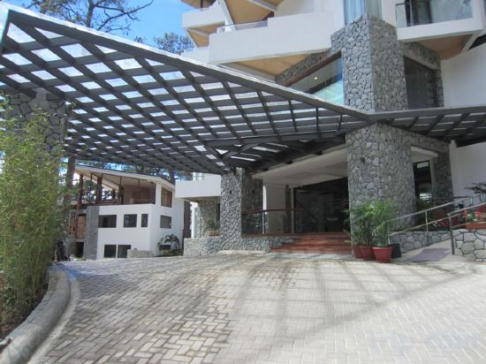 Фото Grand Sierra Pines Baguio