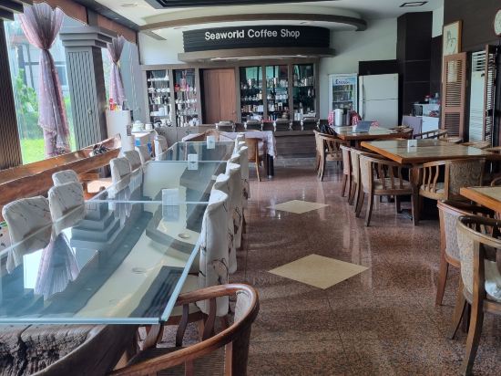 Фото Hotel Seaworld