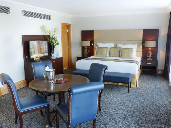 Фото Leonardo Royal Southampton Grand Harbour