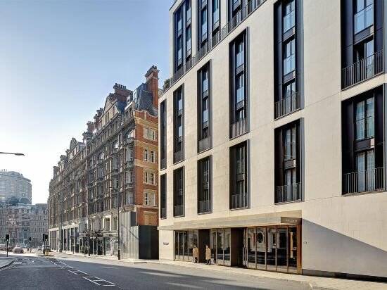 Фото Bulgari Hotel London