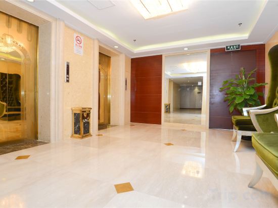 Фото Vienna International Hotel World Expo