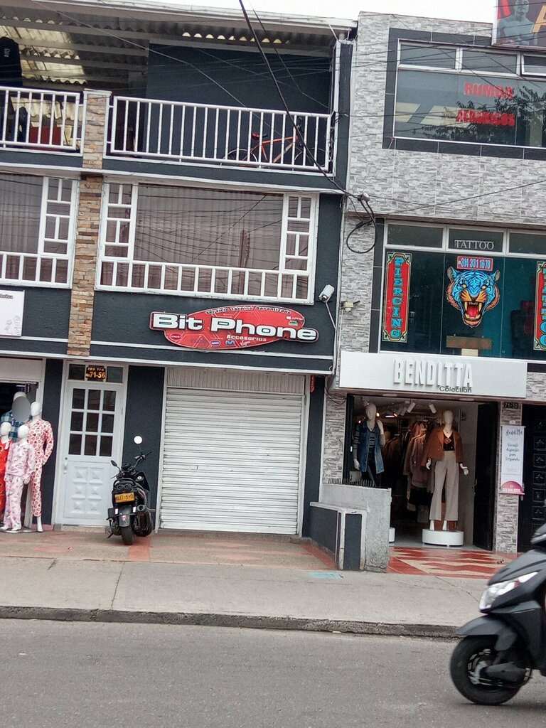 Items for mobile phones Phone. Bit, Bogota, photo