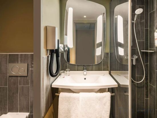 Фото Ibis Budapest Castle Hill